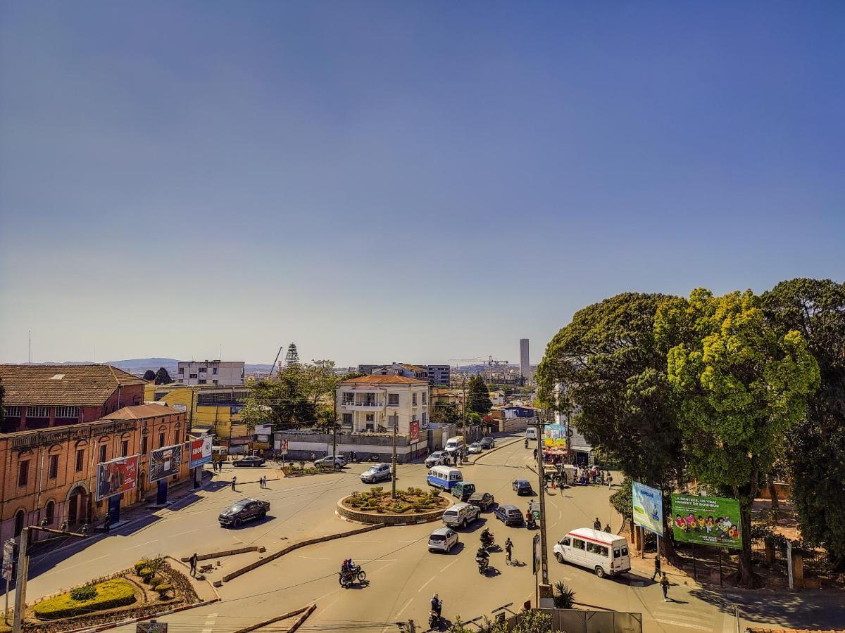 Valiha Hotel Antananarivo Bagian luar foto