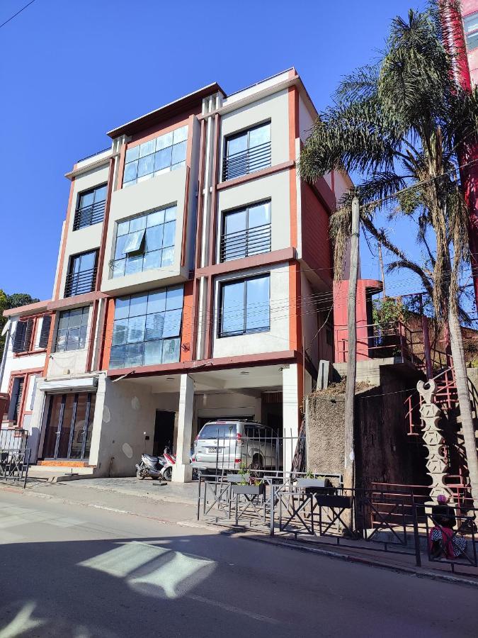 Valiha Hotel Antananarivo Bagian luar foto